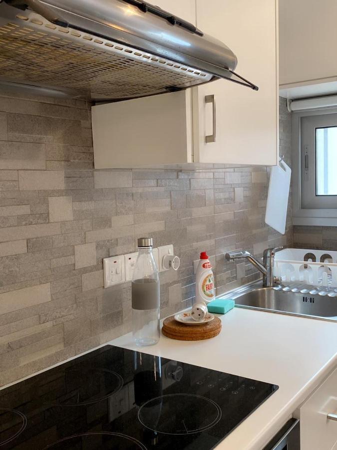 Next To The Beach Mackenzie Studio Apartment Larnaca Exterior photo